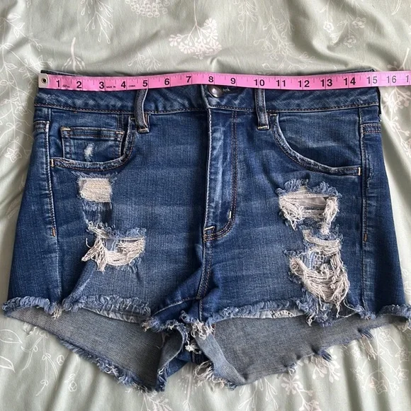 ❌ SOLD ❌ American Eagle Stretch Denim Jean shorts - AE hi-rise shorts - Picture 5 of 9